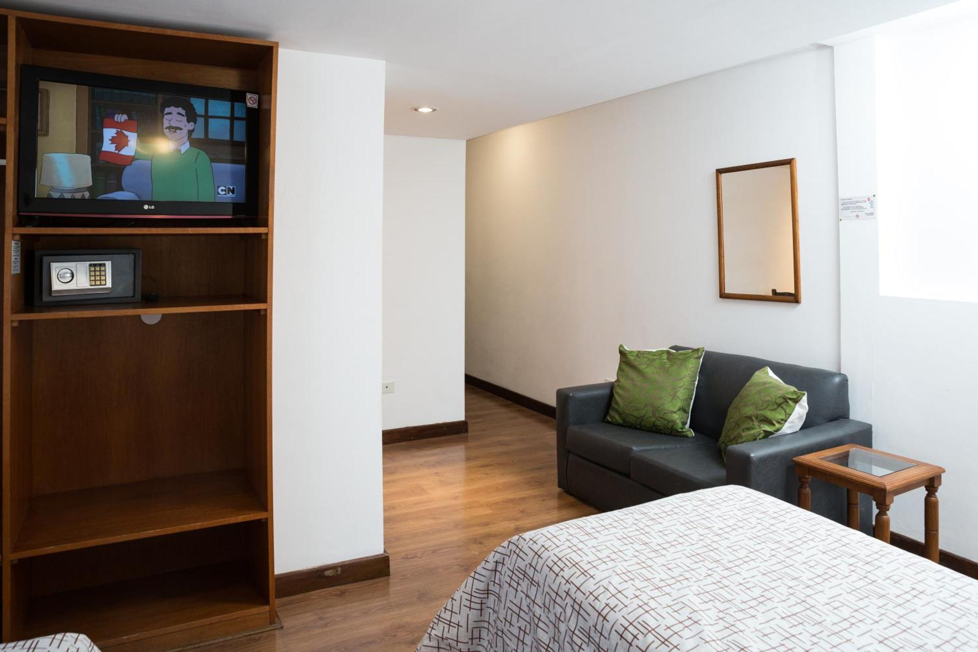 Hotel Nbh Premier 3*