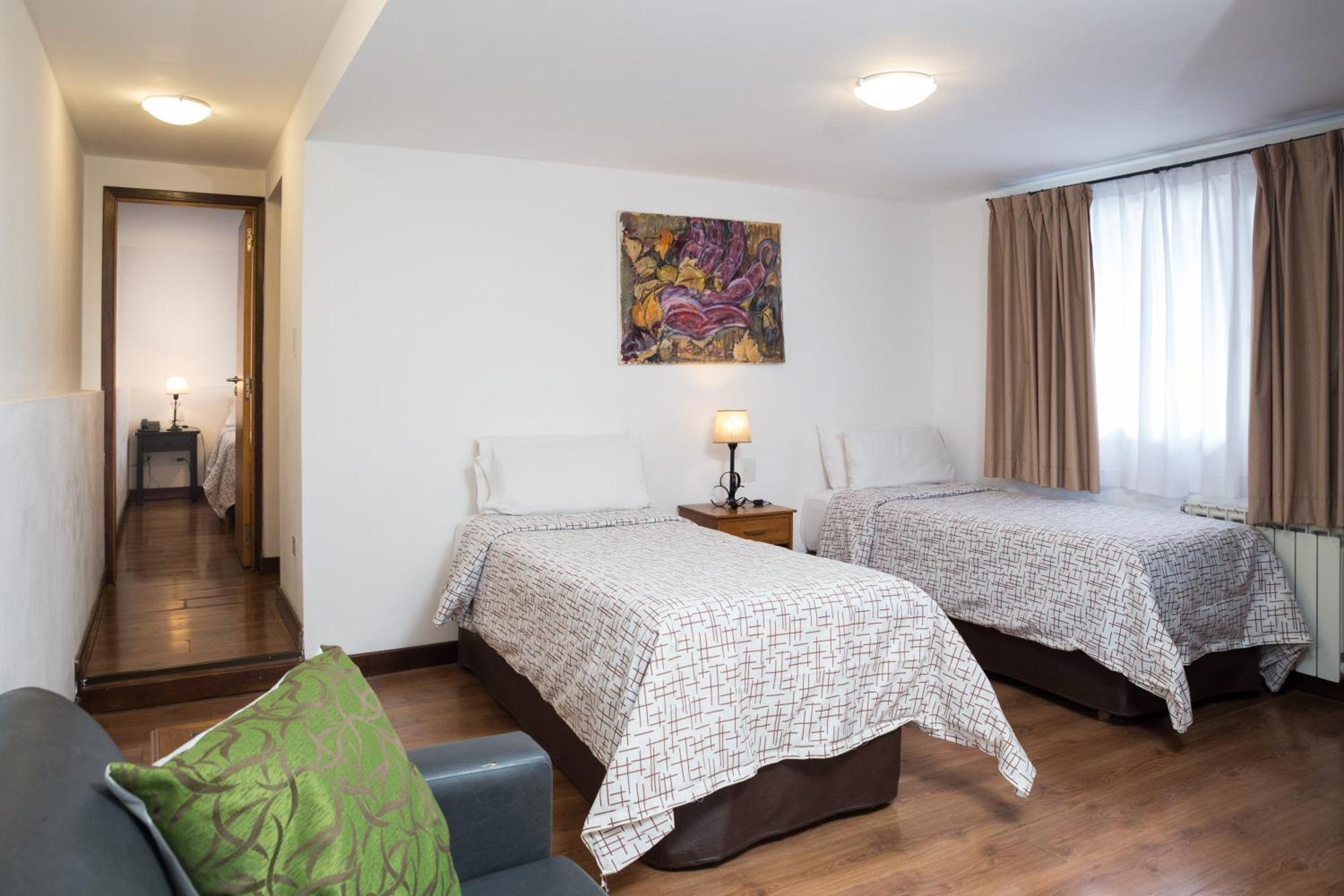 Hotel Nbh Premier
